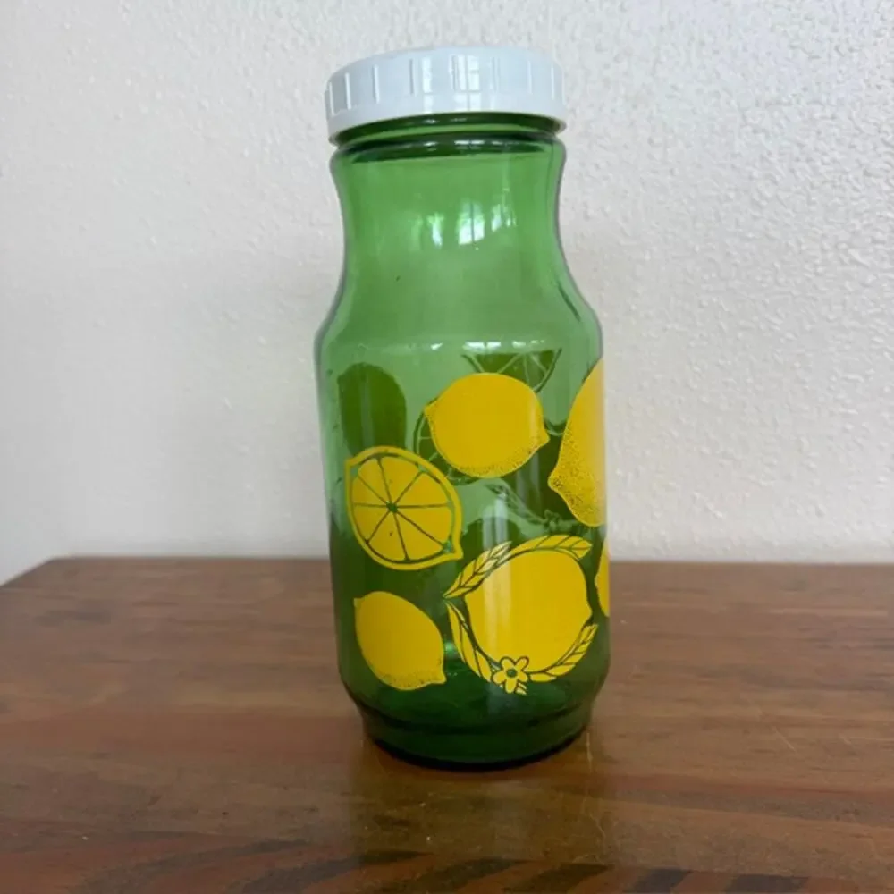 Anchor Hocking Green Glass Lemonade Crafe w/ Lemons and Lid